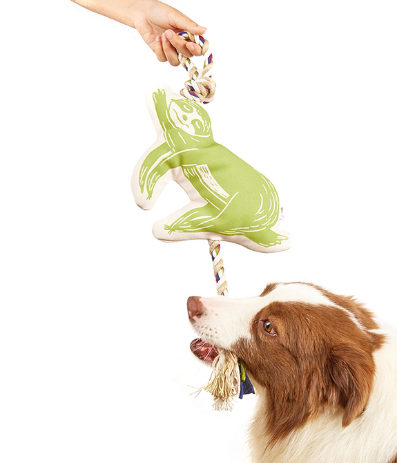 fofos-sloth-flossy-rope-dog-toy -3